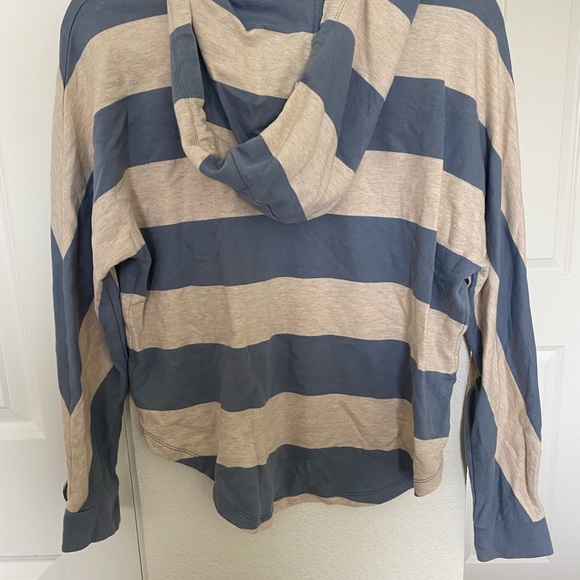 O’Neil sweat shirt - Picture 2 of 3